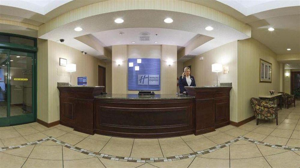 Holiday Inn Express & Suites - Enterprise By Ihg Exterior foto
